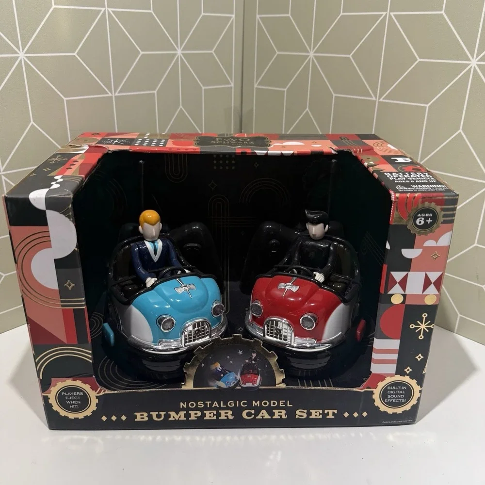 FAO Schwarz Remote Control Retro Bumper Car Set 1950s Retro Design Sound Effects